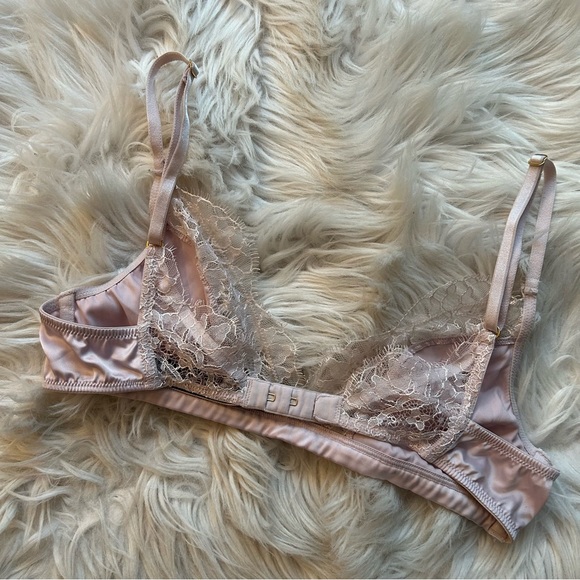 Victoria’s Secret Satin Bralette - Picture 4 of 5
